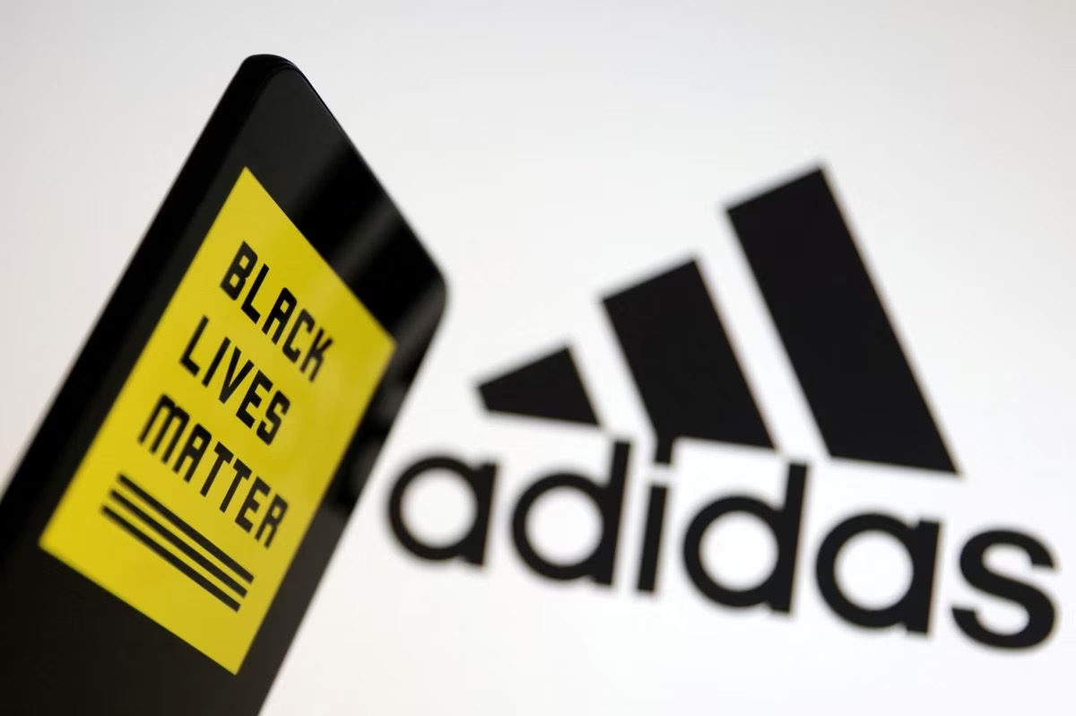 拼命迅速掉头？adidas 撤回对「Black Lives Matter」Logo 侵权起诉